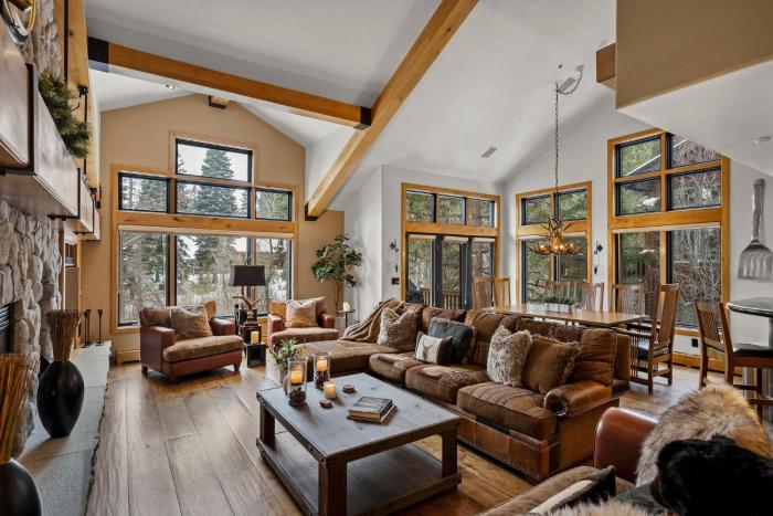 Third Creek- Experience the Ultimate in Luxury