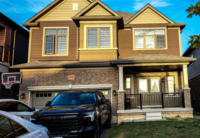 Garden Avenue Homes Free Parking