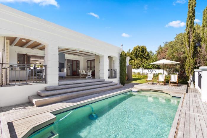 Winelands Villa by Host Agents