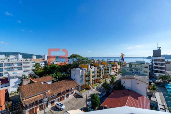 Cobertura Duplex Alto Padrão com Jacuzzi