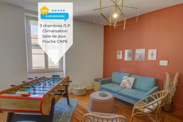 chez lulu-La salle de jeux-3 chambres-5pers-cnpe bugey