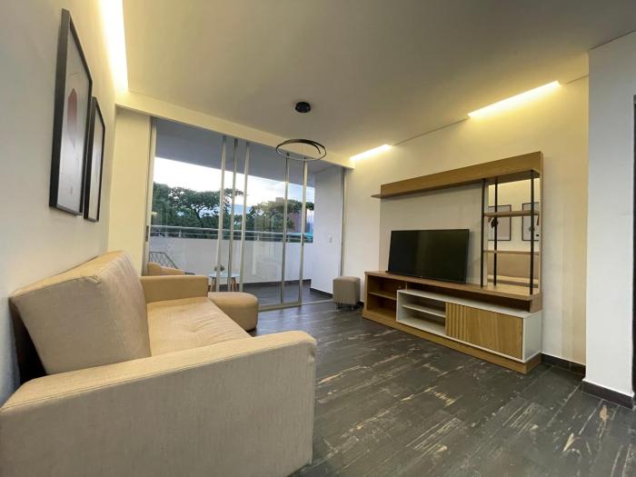 Plazetto Laurles Apartamento bonito de 3 alcobas Parquedero