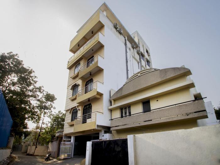 Collection O Park Heights Banjara Hills Near Gvk One Mall
