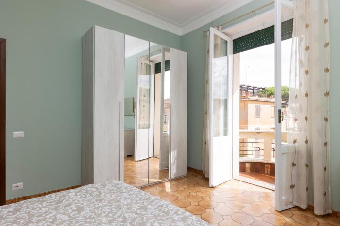 VIVA Rome Apartment " 20 minuti dal Colosseo "