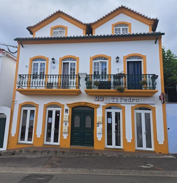 Apartment in Biscoitos Terceira