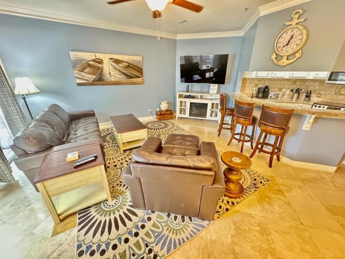 Pet Friendly Beach Villa 3 Bed 3 Bath walk to the beach pools tennis and more 16 OB