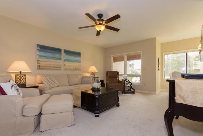 Beautiful 2 Bed2 Bath Shelter Cove Anchorage Villa