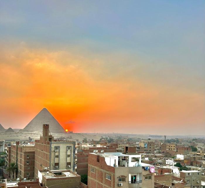 Loay Pyramids View 2