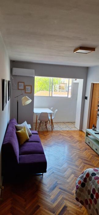 Hermoso y luminoso depto en Recoleta.