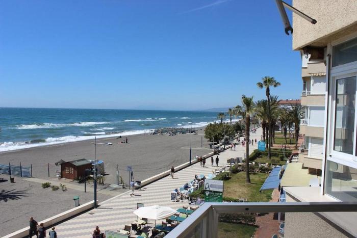 Fantástico piso frente al mar