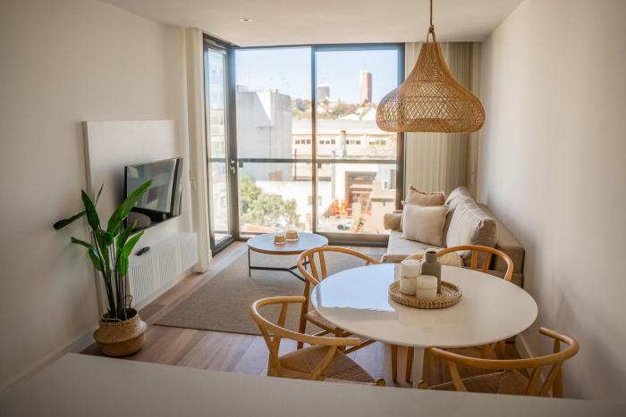 Depto Patricia 304 - Depto Zona Güemes Edificio Maires Urbano Para 3 PAX Con Cochera - Hola Sur