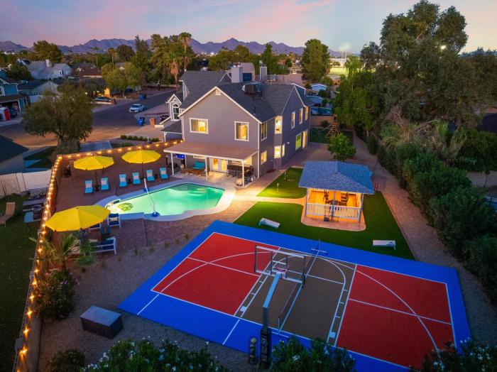 Outdoor Oasis Pool Sport Court Arcade Put Put