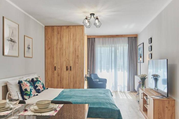 Golden Hour Apartments- Plac Słowiański 18