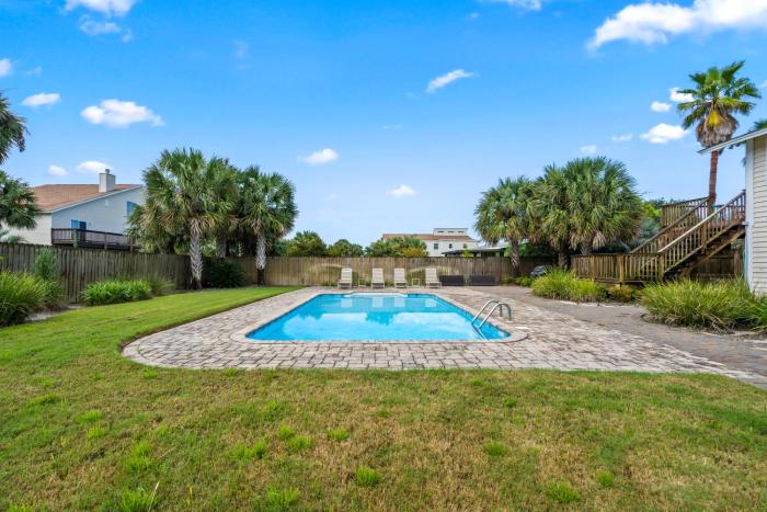 Sunny Daze Beach House