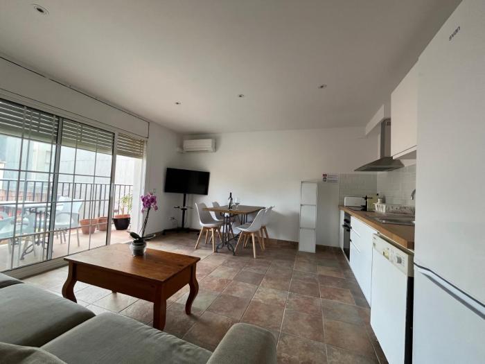 Budhas apARTment, relax & confort centro Calafell