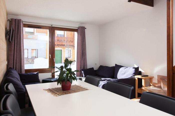 Chalets Jardin Alpin - Chalet mitoyen · proche pistes et base loisirs lété · idéalement situé MAE-5024