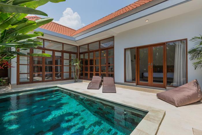 Brand New Central Canggu Private Villa