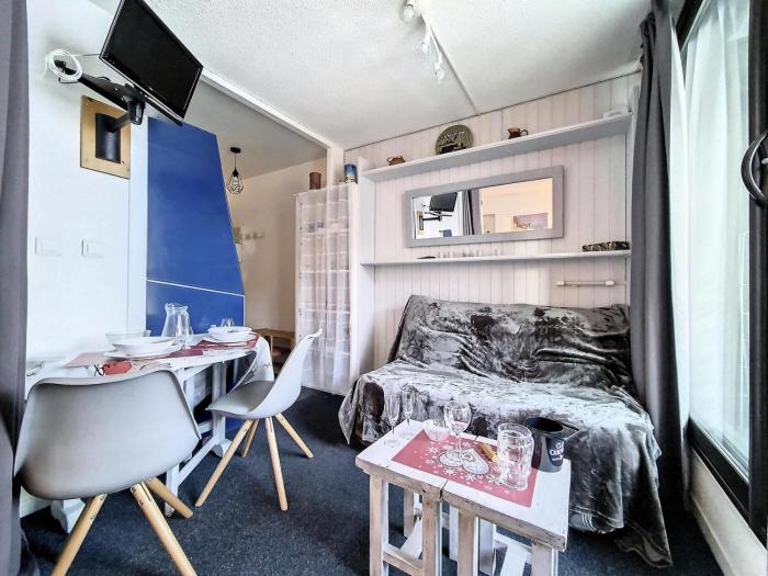 Résidence Genepi - Studio standard · Proche des pistes et des commerces · Balcon sud-est MAE-1814