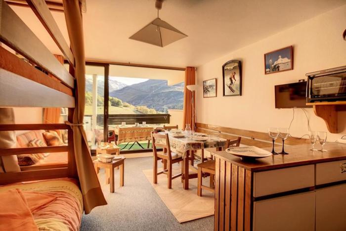 Résidence Caron - Studio lumineux · Skis aux pieds · Balcon MAE-3674