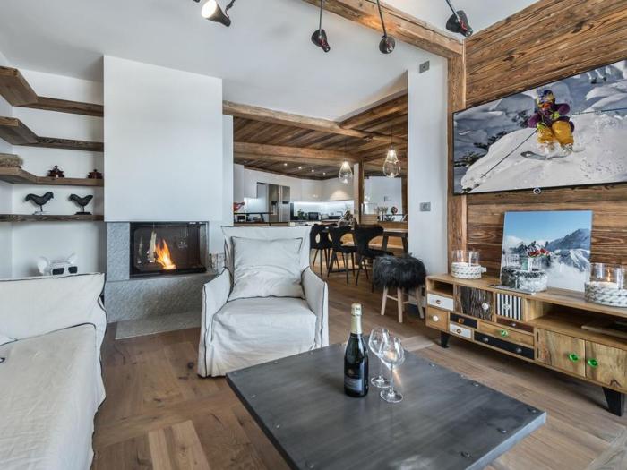 Val dIsère : Appartement moderne, authentique, 8 personnes, animaux - FR-1-567-36