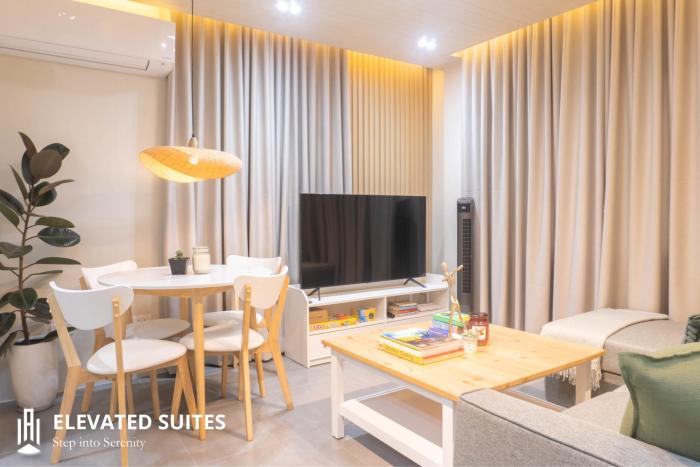 Elevated Suites Tagaytay