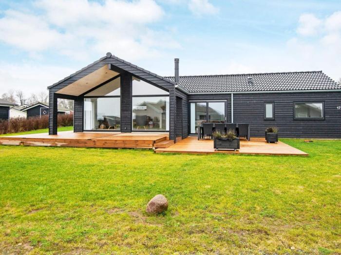 8 person holiday home in Sydals