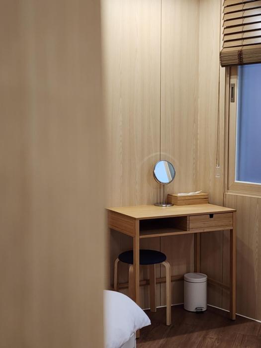 J House - Free Airport Pick-up for Stays of 4 Nights or More