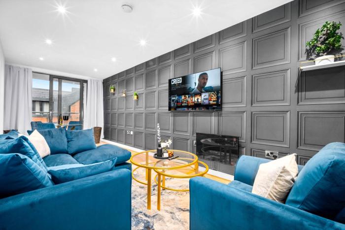 Stylish Two Bedroom Apartment - City Ceentre - Balcony - JQ - Netflix & Wifi - 11B