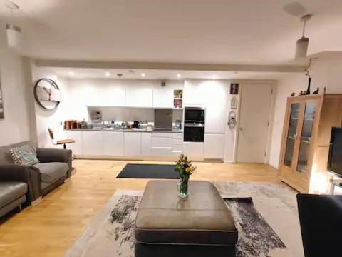 Canary Wharf Homestay