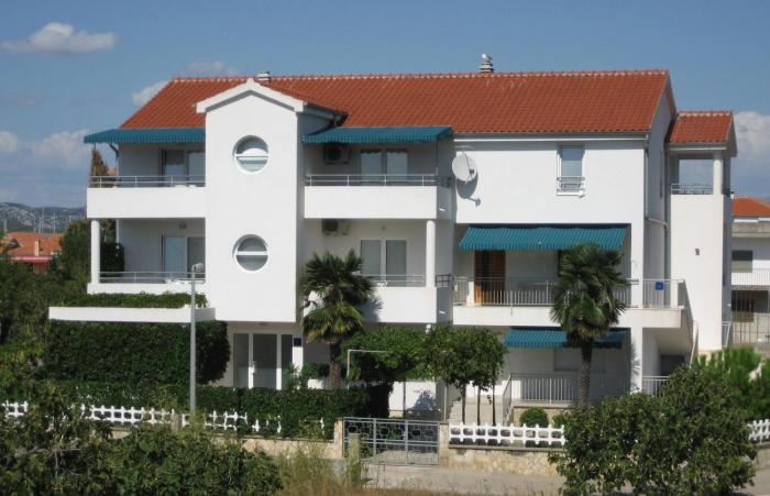 Apartment Beti