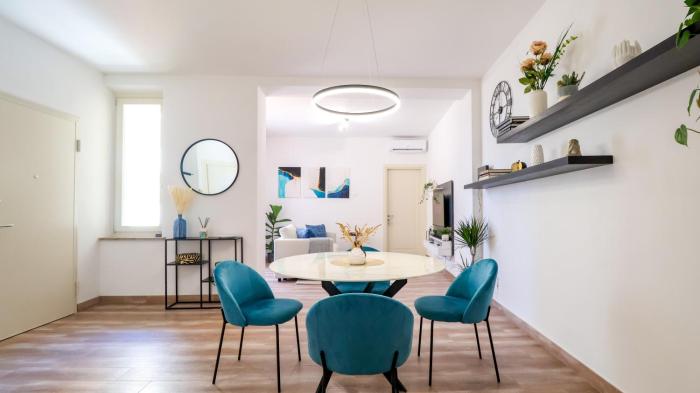 TUSCAN LUXURY APARTMENT in the Centre - with Wi-Fi, Gym, Terrace