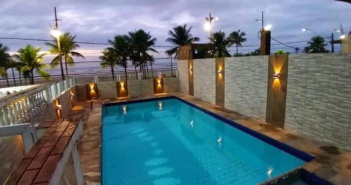 Apto Frente ao Mar - Vila Tupy