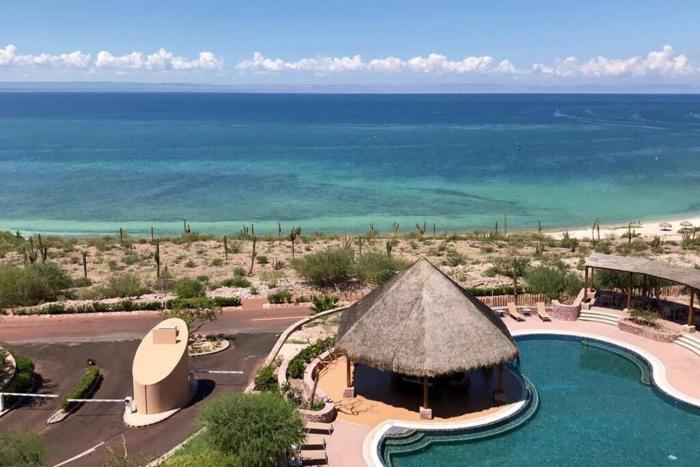 Three Bedroom Oceanview-VISTAMAR in Puerta Cortés Residences