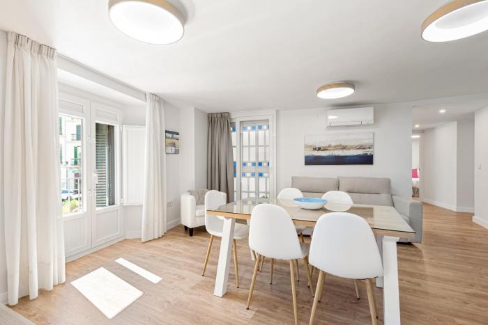 Stay U-nique Apartment Plaza de la Merced