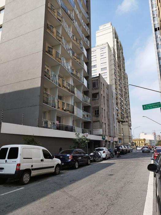 Host You - Estaçao da Luz