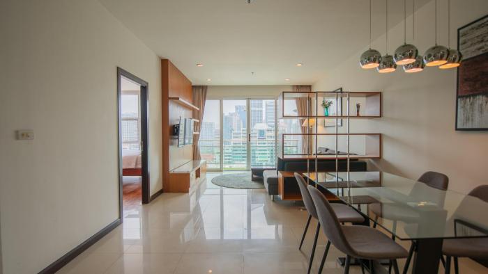 Prime 11, High Floor Over Pool, 2 Br, 2 Balcony