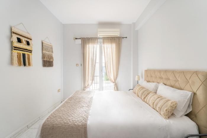 Acropolis Boho Bliss