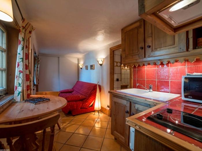 Studio cosy Courchevel 1850 avec Wifi, idéal pour skieurs - FR-1-575-53