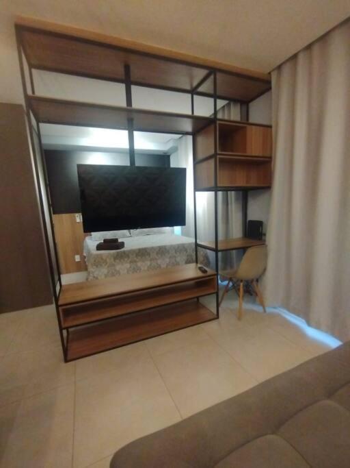 Apartamento mobiliado e completo para sua estadia