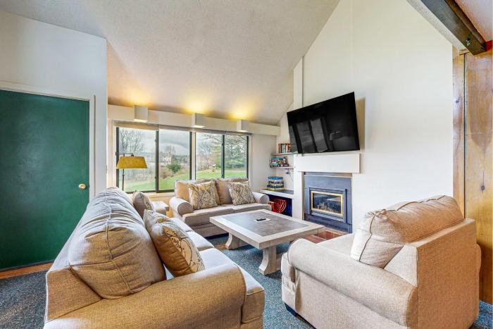 Village Green Unit 1A