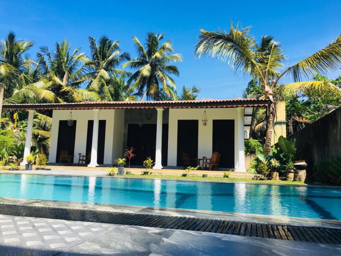 Villa Conch by Om