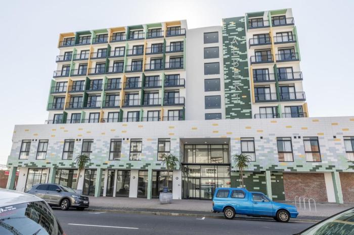 Quaint retreat in a historic area