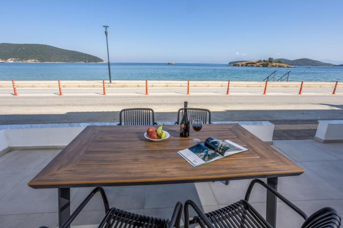 Aurora seaside grand suite