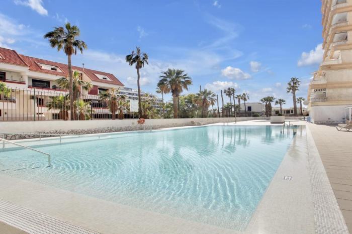 Modern Apartment in Playa de Las Americas