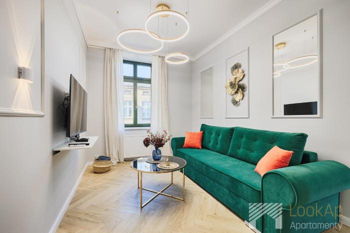 Radwańska Gold by LookAp