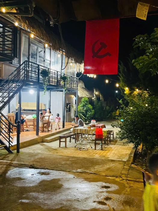 Bó Bun Homestay Sàn cộng đồng