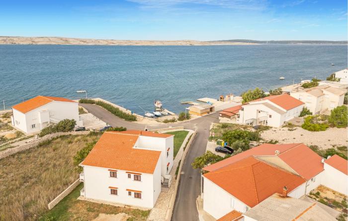 Awesome Apartment In Kustici With Wifi