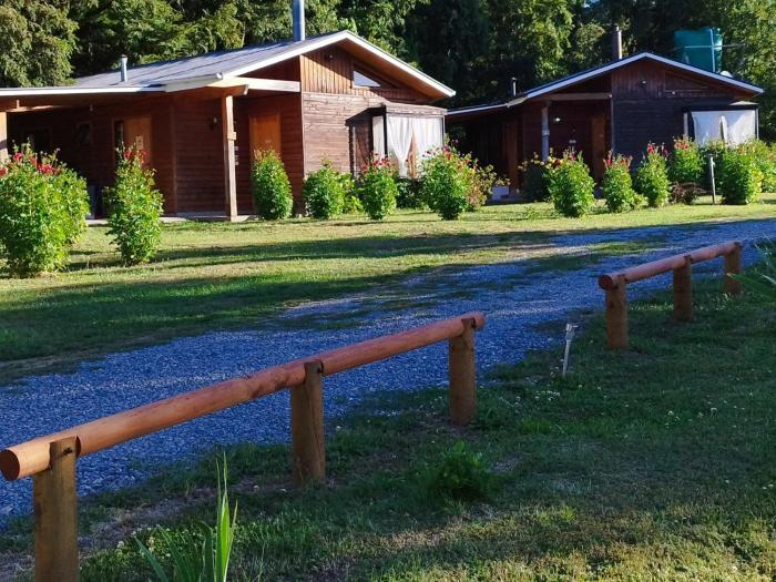 Turismo Jaos Cabañas Tinas y Quincho