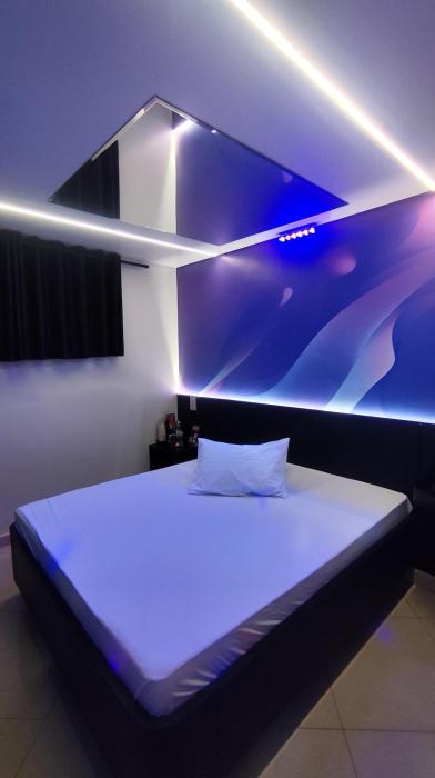 Vem para o - Motel Marselha