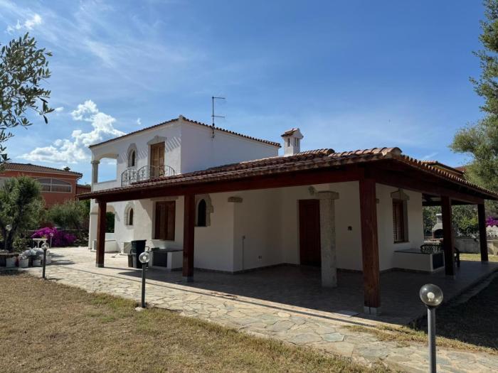 San Teodoro centro